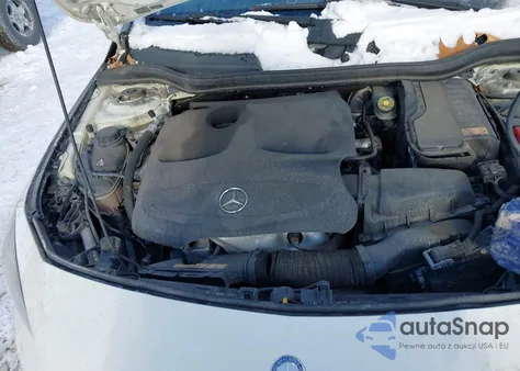 2015 Mercedes-Benz Cla 250 4Matic из США, поврежденный, VIN WDDSJ4GB9FN228701